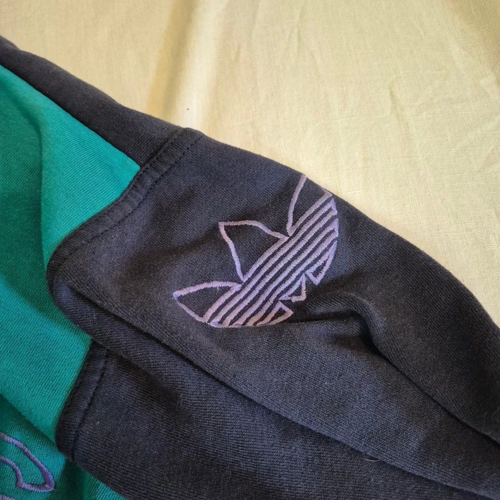 Vintage Adidas Sweatshirt L Teal Colorblock 90s Mock Neck Trefoil Spellout Retro